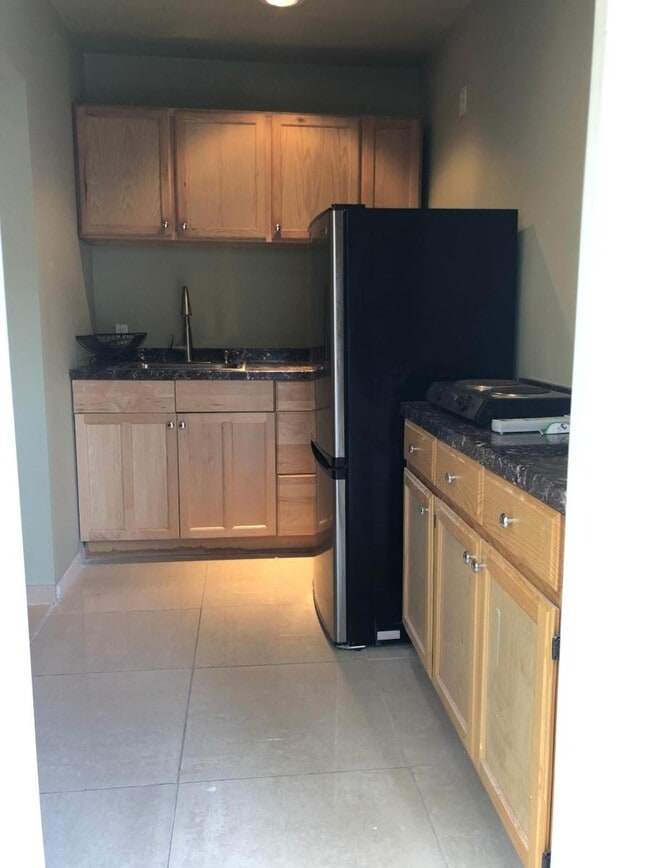 Photo - 200 S Palm Dr