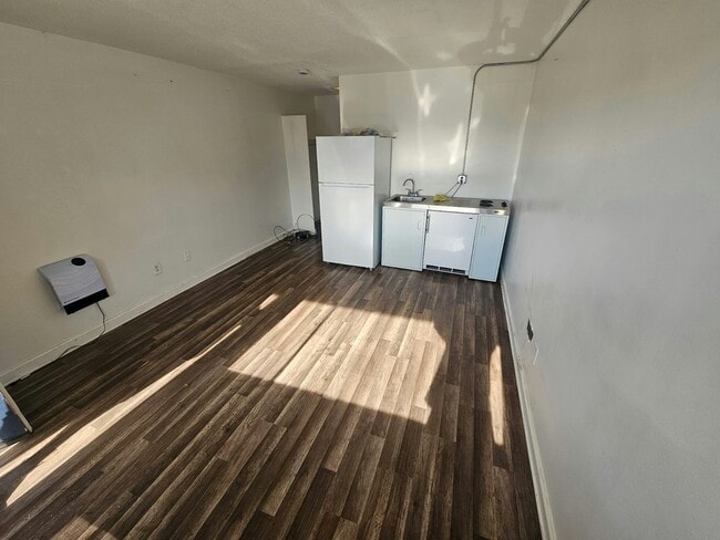 905 W Broadway Ave Unit 114