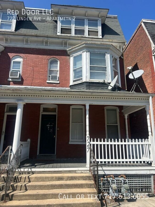 Building Photo - 727 Linden Ave Unit Apartmetn 2