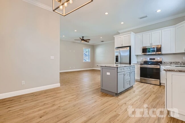 Photo - 7703 N Huntley Ave