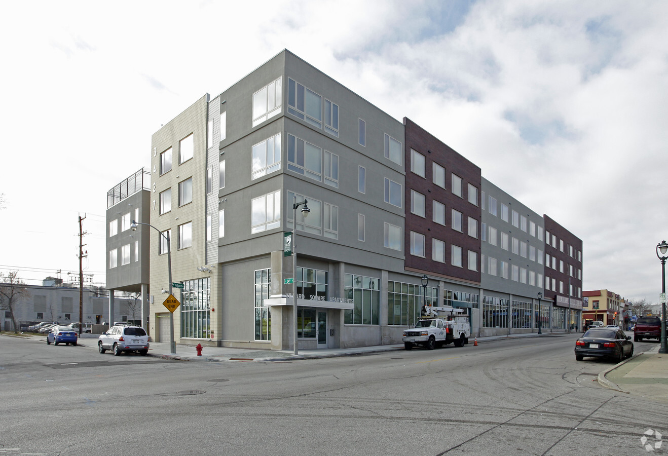 Villard Square Grandfamily - Villard Square Grandfamily Apartments