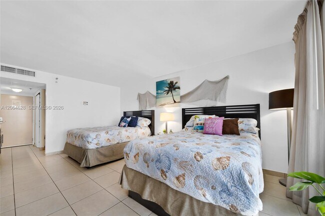 Photo - 19201 Collins Ave Unit 1117