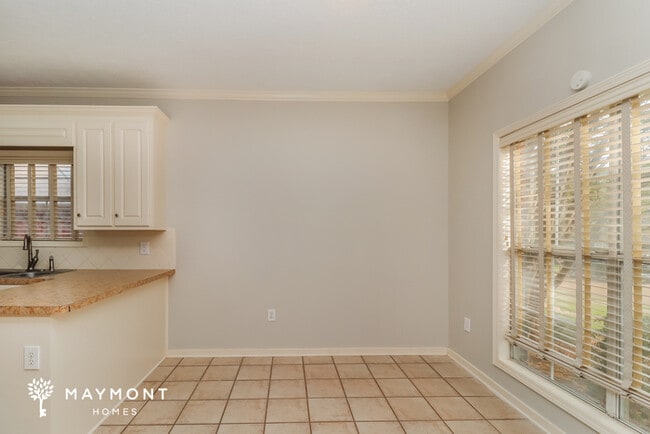 Photo - 614 Camdenpark Dr