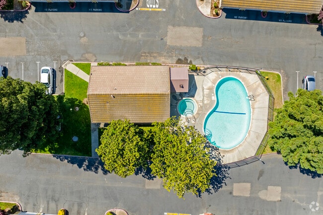 Directamente hacia abajo - Beckman Park Villa