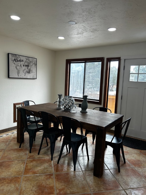 Photo - 136 E Sumac Dr