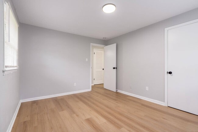 Bedroom (Renovated)
