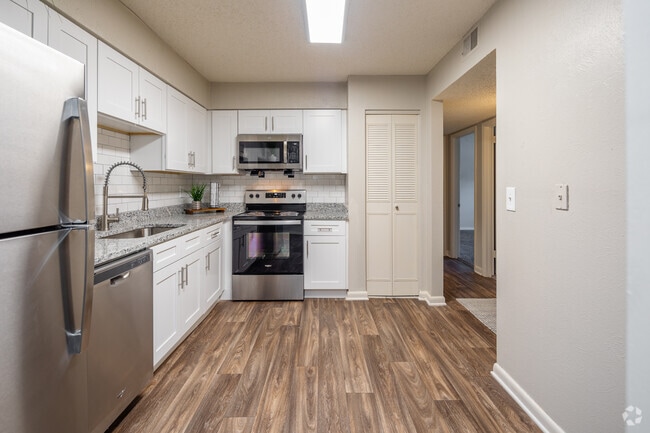 2HAB, 2BA - The Hickory - 1.150 ft² - Cocina - The Slate