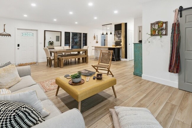 Photo - 1512 NW 4th Ave