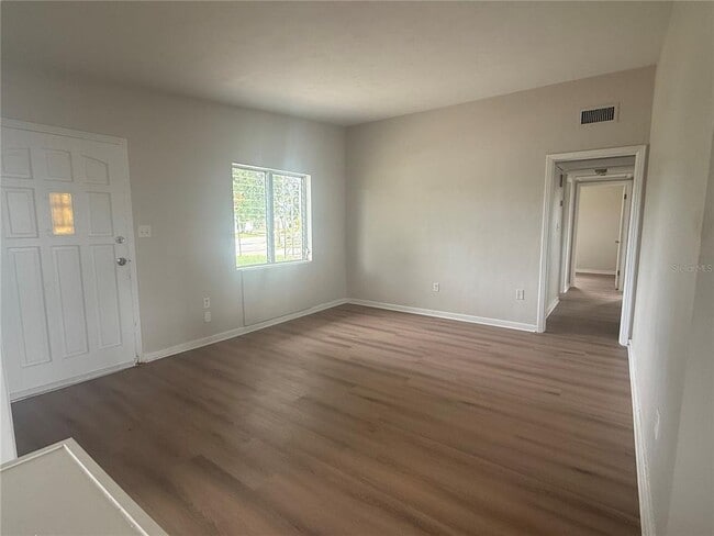 Photo - 714 Governors Ave