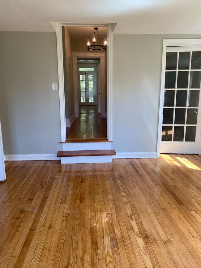 Building Photo - 2419 Terrell Pl Unit 2419 Terrell Place, Lynchburg VA 24503