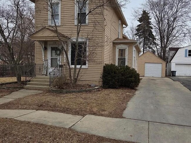 Building Photo - 578 2nd Ave