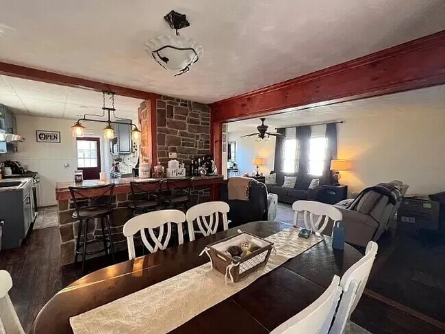 Photo - 205 Dwight Ave