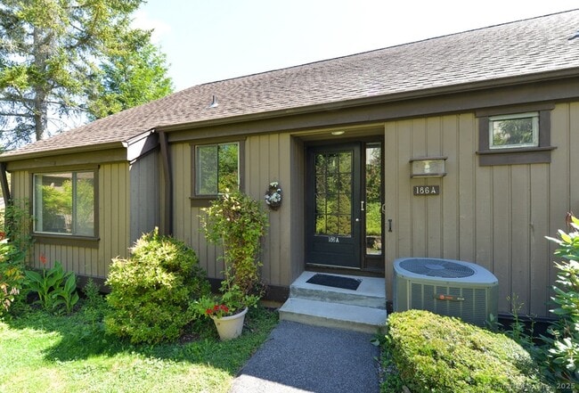 Building Photo - 186 Heritage Vlg Rental