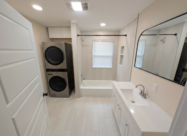 Photo - 372 Cumberland Trail