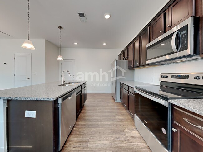 Photo - 132 Garrison Grv Ct