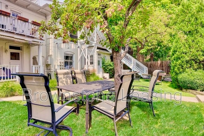 Photo - 1124 Emerson St Unidad 6