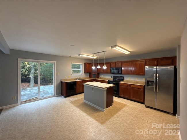Photo - 2937 Royal Fern Ln