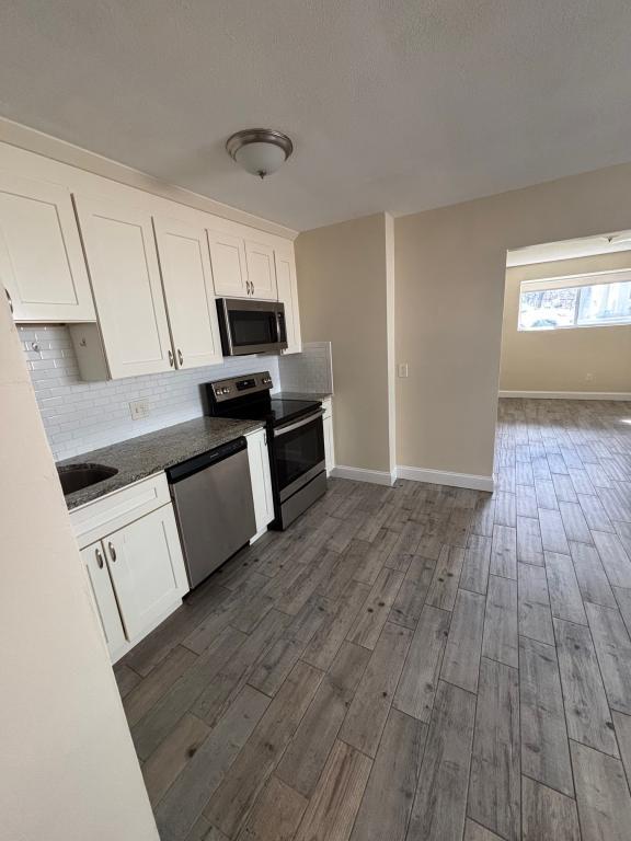 Photo - 656 Hyde Park Ave