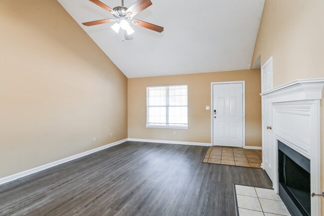 Photo - 2901 Connor Reed Dr