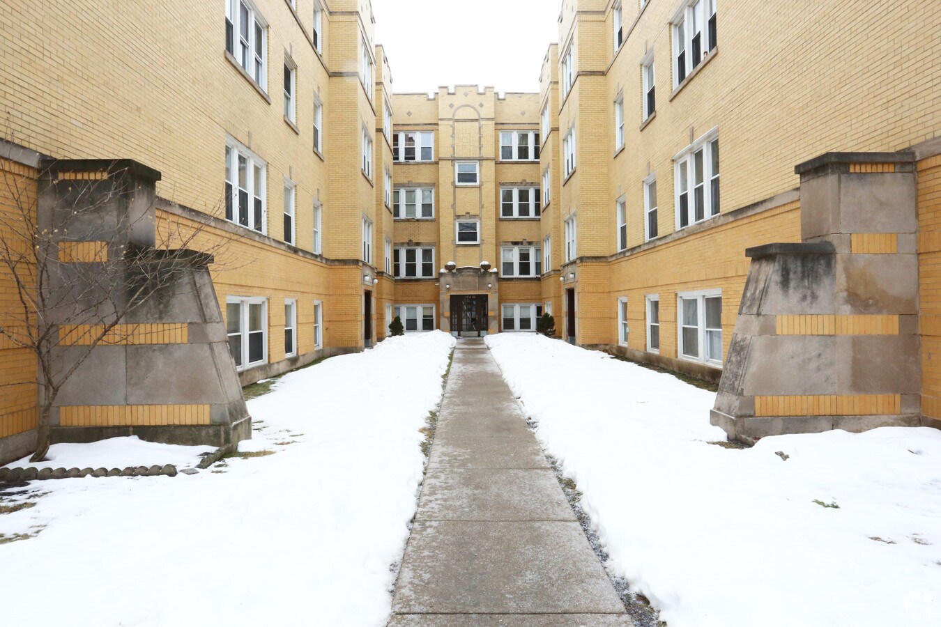 Photo - 4412-4426 N Saint Louis Ave