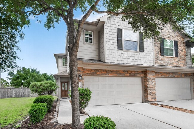 Photo - 24670 Folkstone Cir