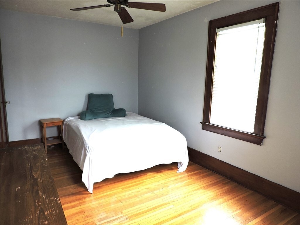 Photo - 217 Middlesex Rd