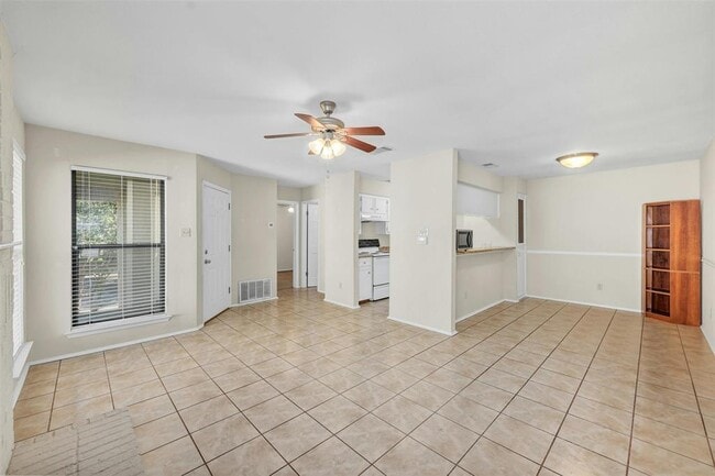 Photo - 10616 Mellow Ln Unit 11C