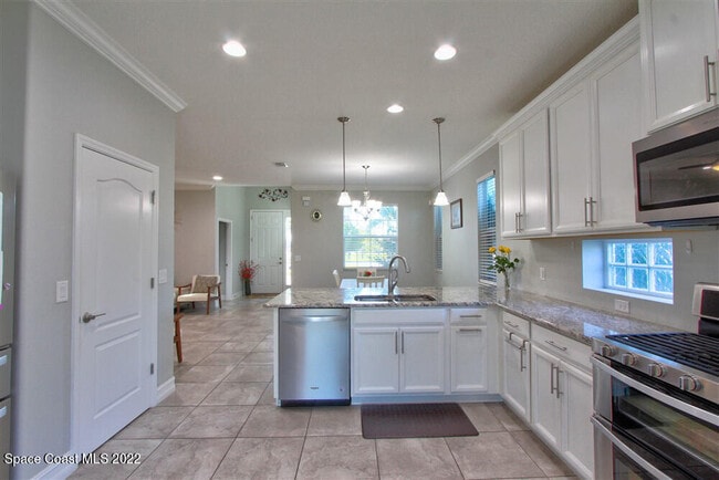 Photo - 2826 Amethyst Way