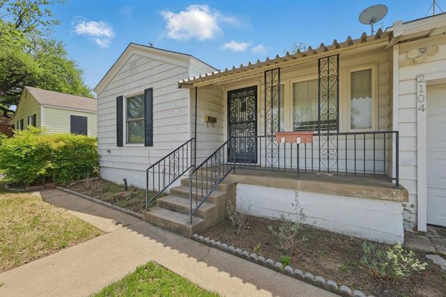 Photo - 2104 W Lotus Ave