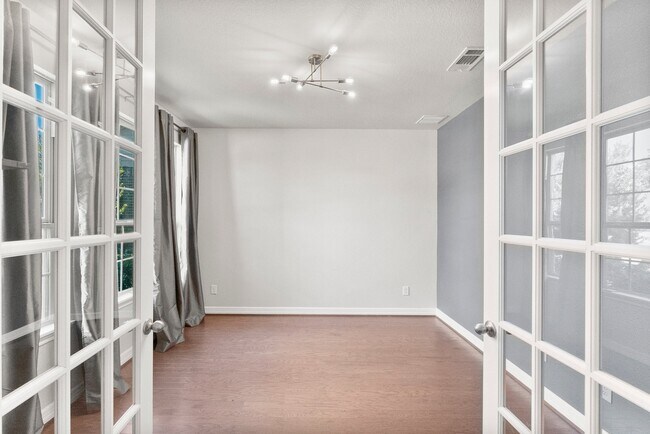 Photo - 2840 Jehlon Ln
