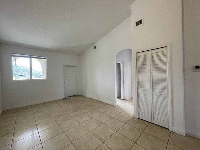 Photo - 2551 SE 16th Terrace