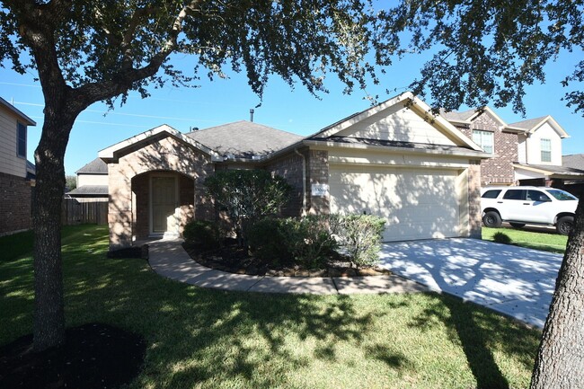 Photo - 3306 Southern Grove Ln
