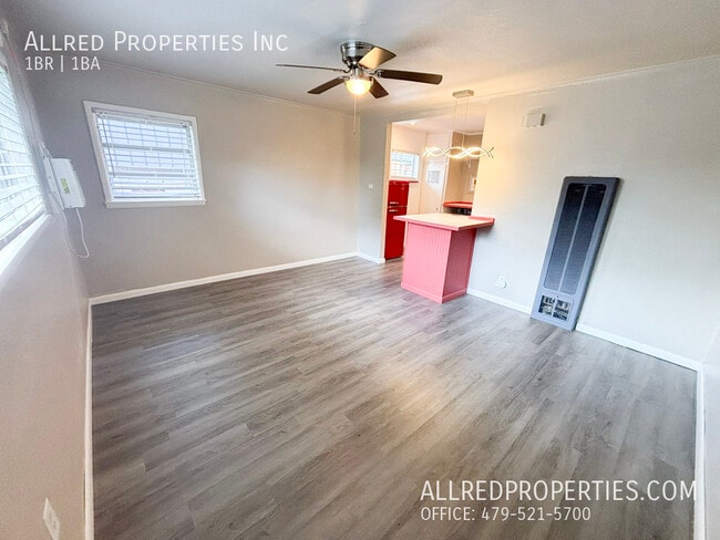 Photo - 621 N Leverett-3 Unit 3