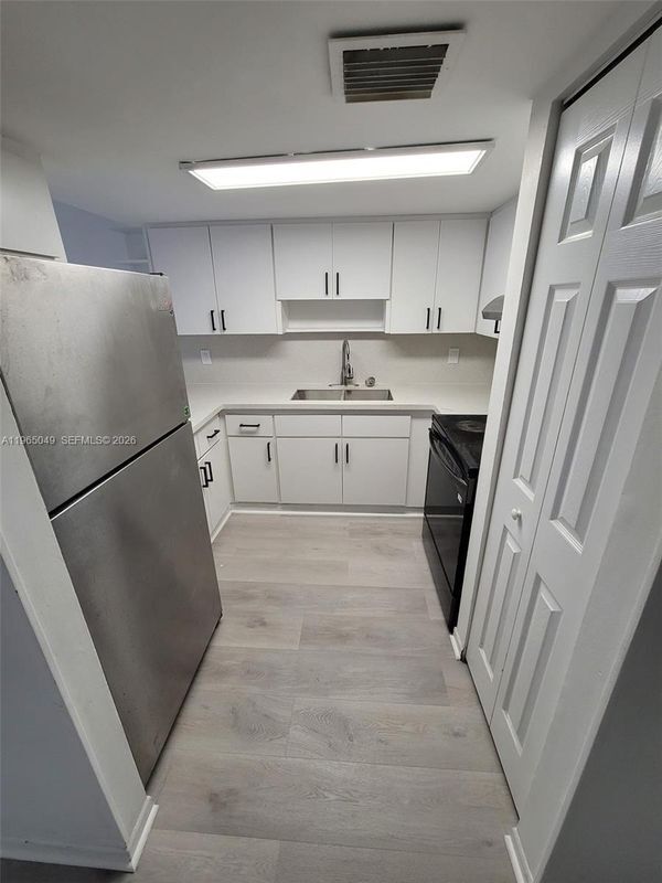 Photo - 1624 NE 151st St