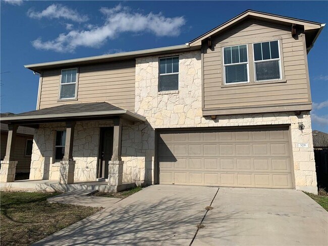 Photo - 328 Almquist St