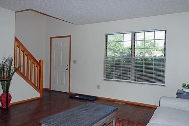 Photo - 1417 Wild Oats Dr