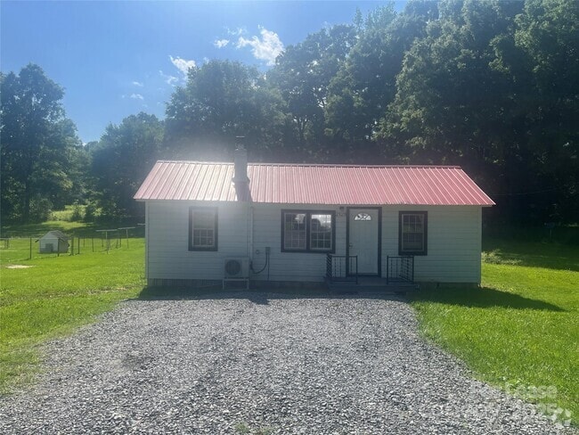 Building Photo - 2128 Hodgin St Rental