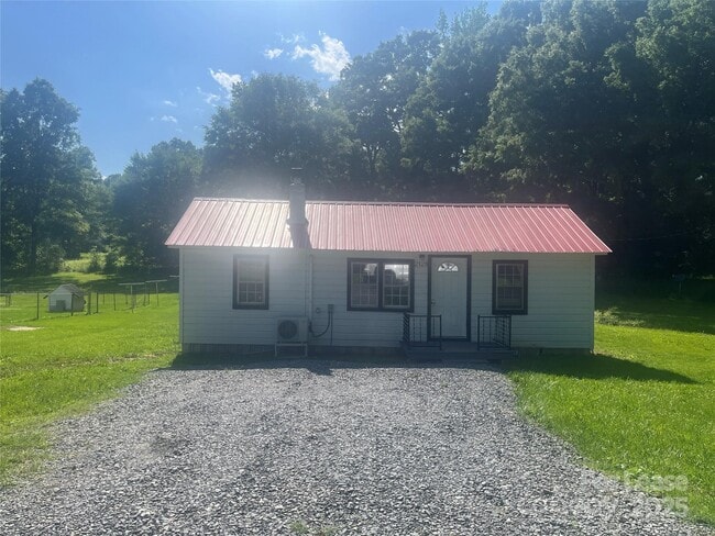 Building Photo - 2128 Hodgin St Rental