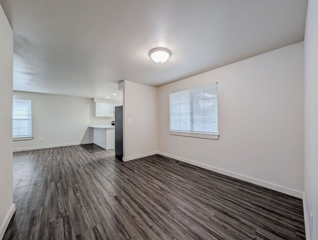 Photo - 5411 99th Pl NE Unit A