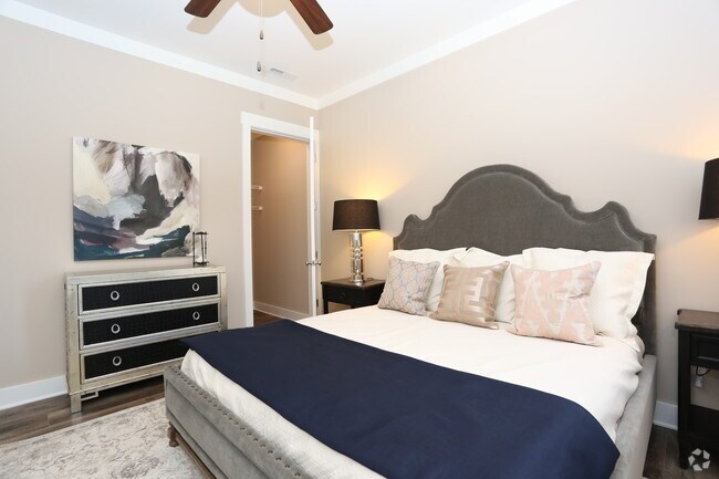 1BR, 1BA - 788 SF - Bedroom - Traditions' Landing