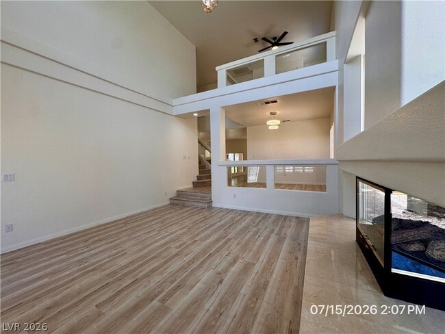 Photo - 10921 Calcedonian St