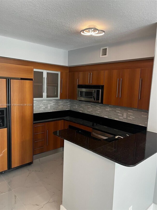 335 S Biscayne Blvd Condo Condo for Rent in Miami, FL