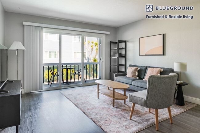 Building Photo - 2019 Shore Line Dr Rental