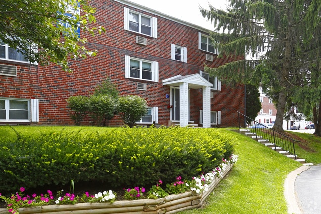 Lion's Gate Apartments
