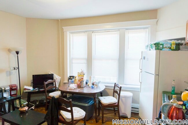 Photo - 881 Huntington Ave Unit 10