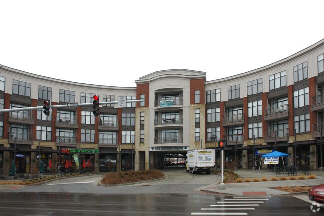 Photo - Centercourt Condominiums