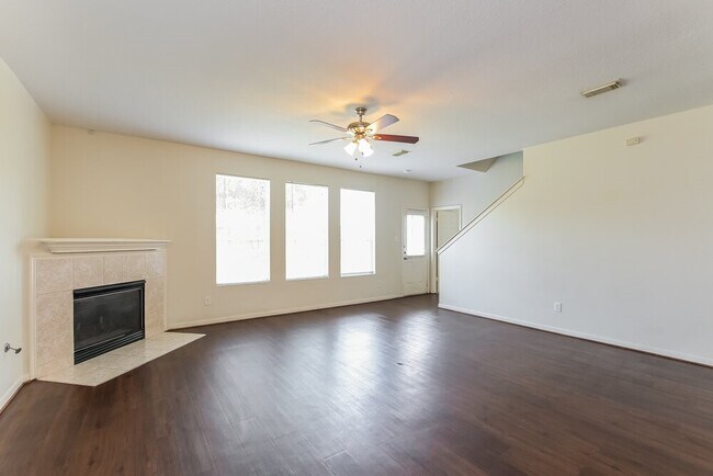 12226 Carriage Oak Cir