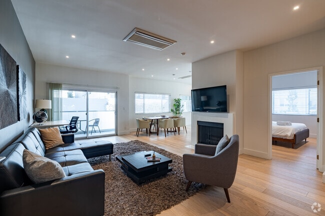 Thayer Avenue Apartments