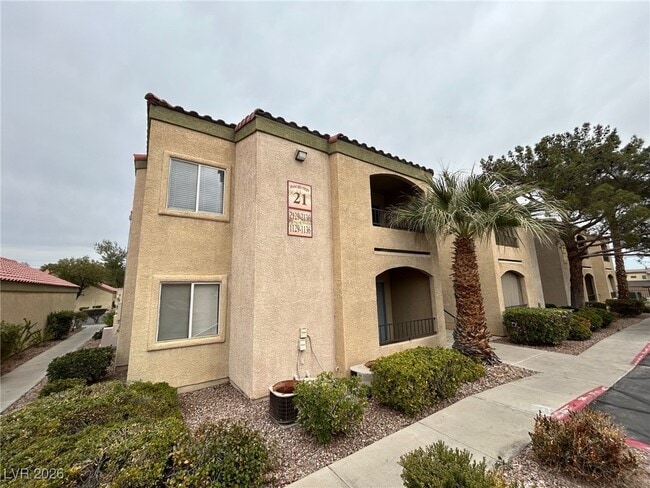 Building Photo - 7885 W Flamingo Rd Unit 1129