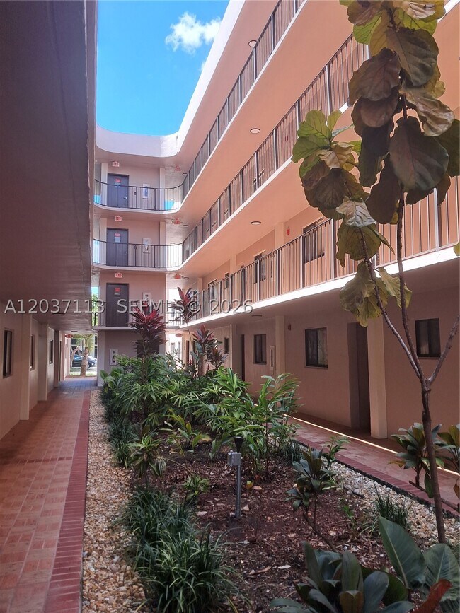 Photo - 8420 SW 133rd Avenue Rd Unit 120